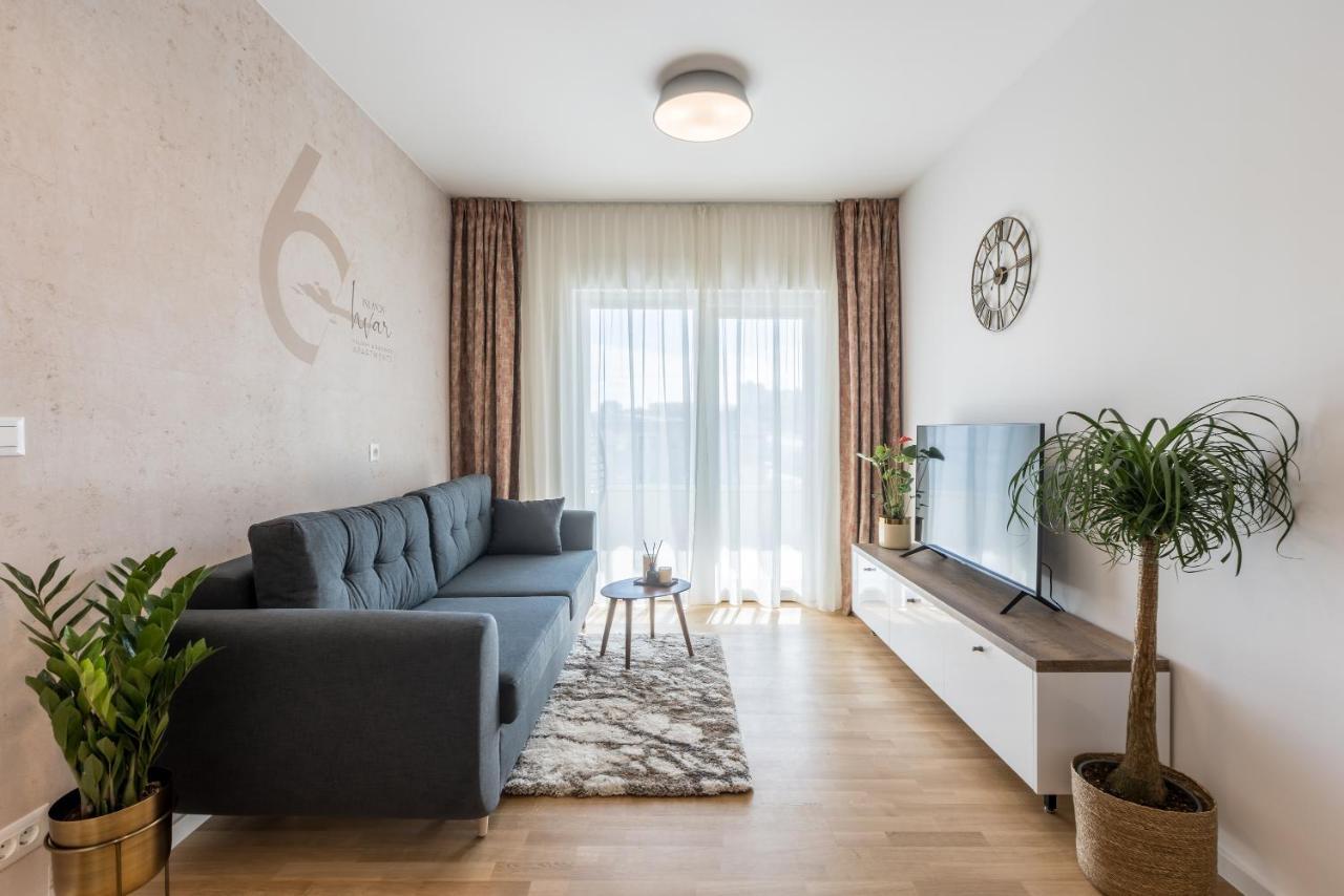 Apartman 6 Islands - & Business - Free Garage Parking *